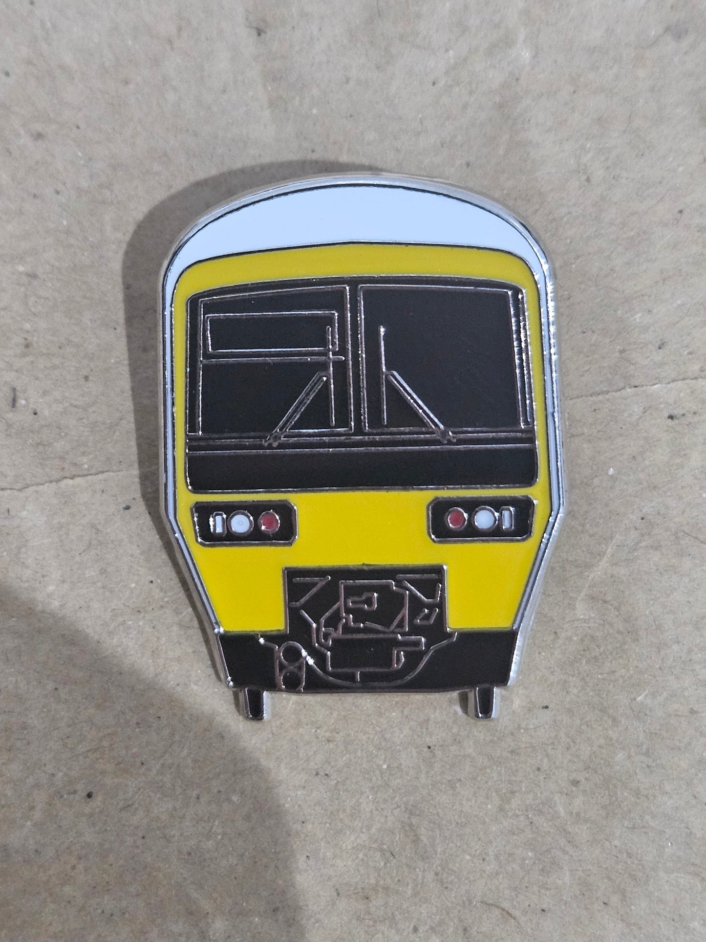 Southeastern Class 465 Networker Front View Brooch Pin Badge