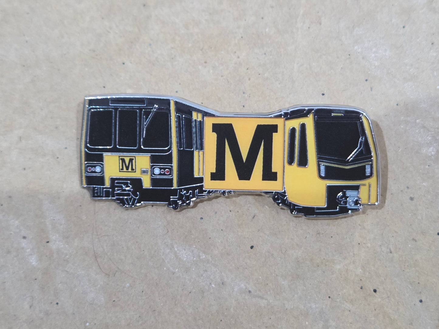 Tyne & Wear Metro Fleet Enamel Brooch Pin Badge