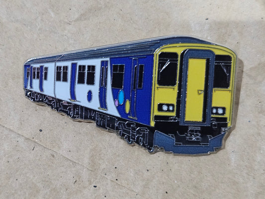 Northern Class 150 Enamel Brooch Pin Badge